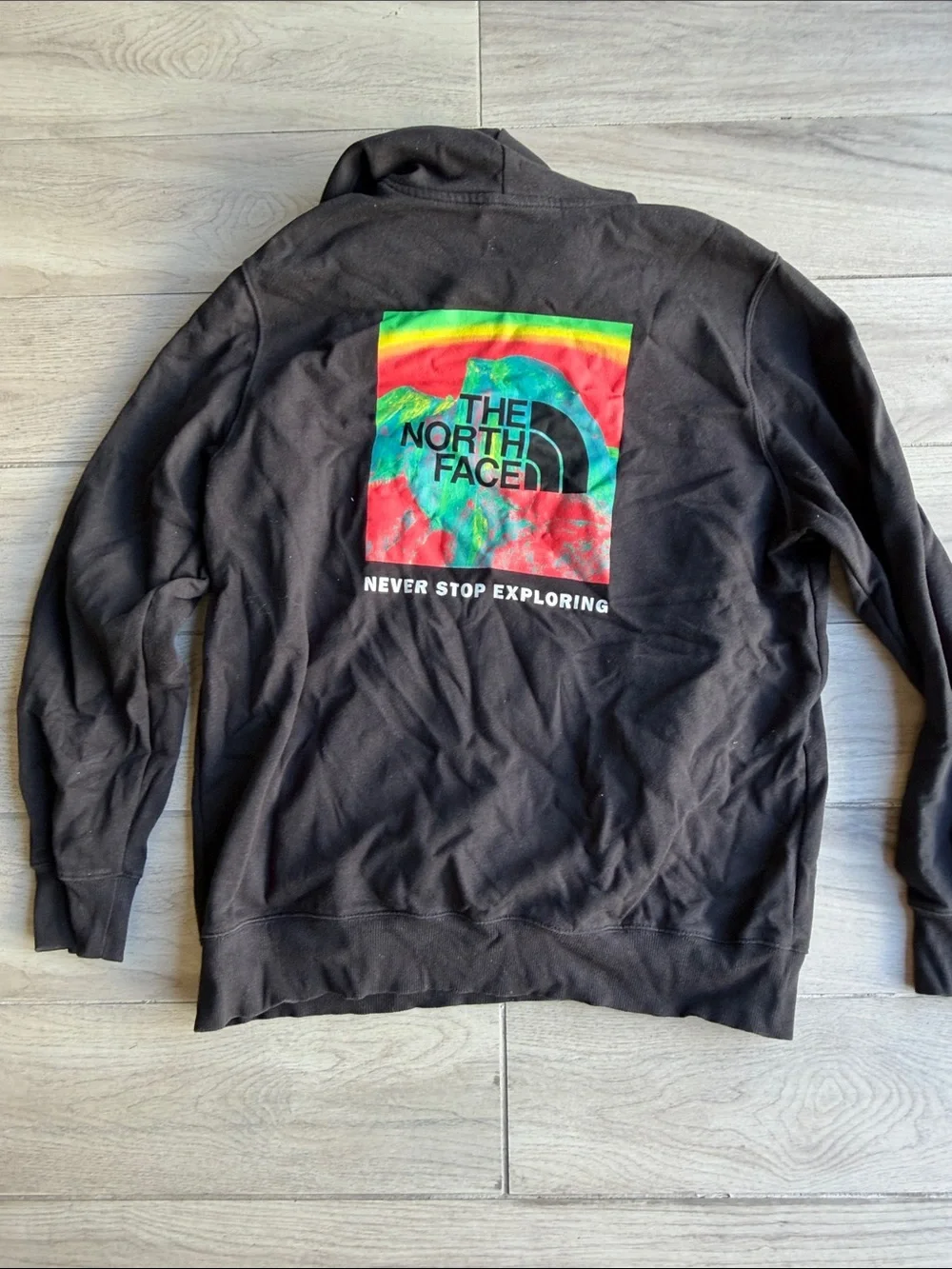 The North Face Men's Black Crewneck Pullover Sweatshirt